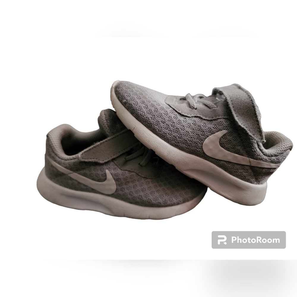 Nike Toddler Shoes 7c